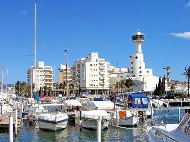 Sol 8-Studio In The Beach & Downton Empuriabrava Exterior foto
