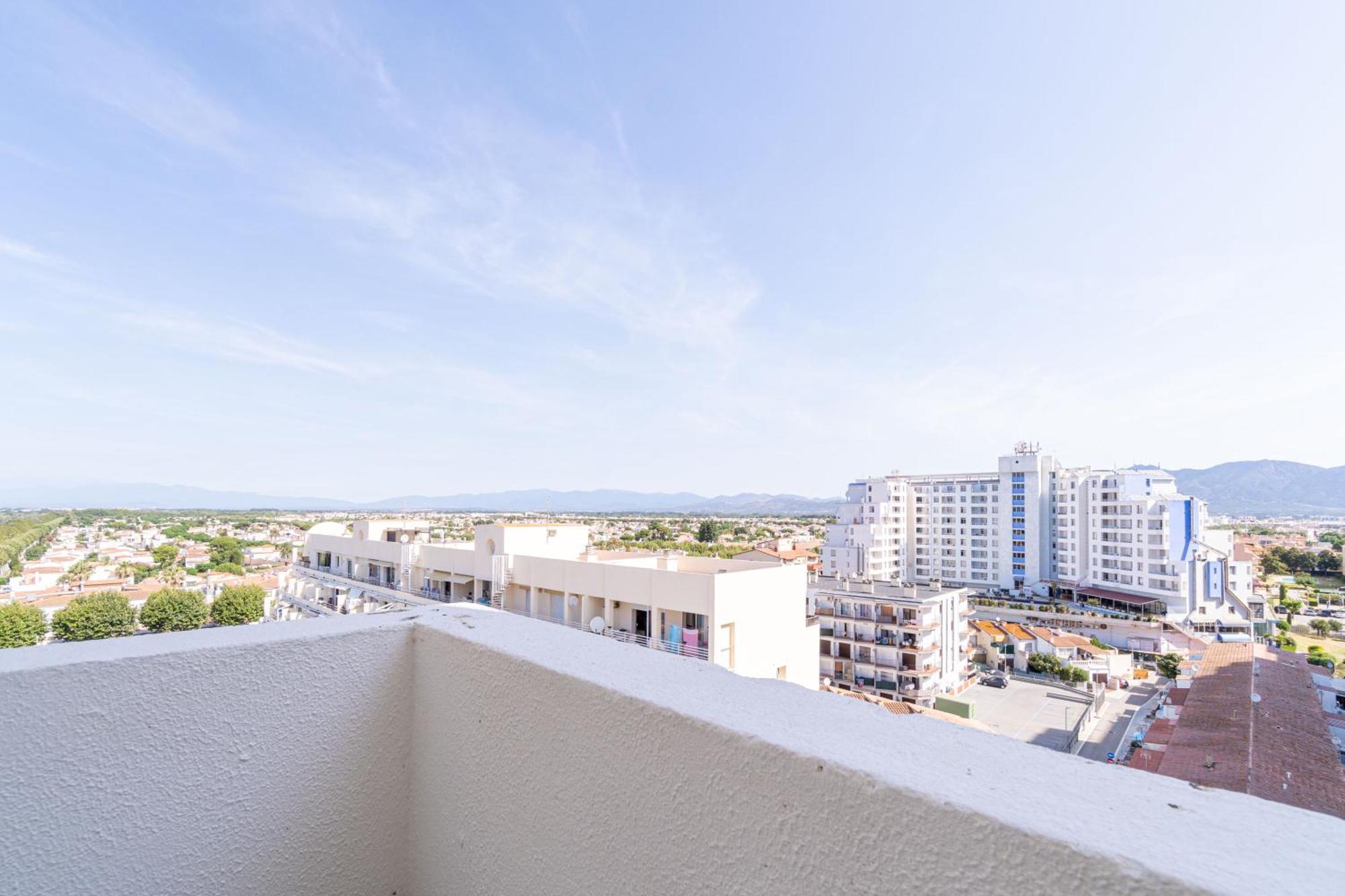 Sol 8-Studio In The Beach & Downton Empuriabrava Exterior foto